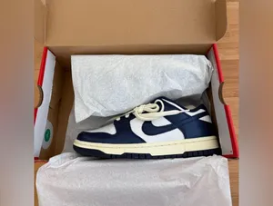 Nike Women’s Dunk Low Sneakers thumbnail 7