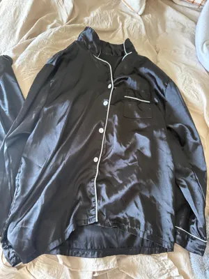 Silk Pajamas Amazon black  thumbnail 1