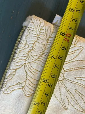 Papyrus White and Gold Floral Wristlet (New) thumbnail 8