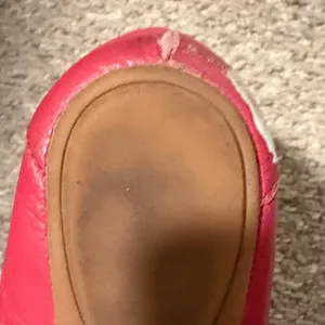b.o.c. Red Floral Flats Size 9 thumbnail 5