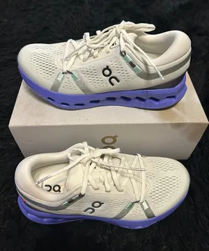 ON CLOUDSURFER athletic training running lace up shoes sneakers women’s 8 new thumbnail 1