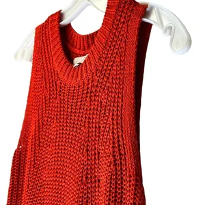 Loft Sweater‎ Tank thumbnail 2