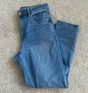 Ae mom jeans thumbnail 1
