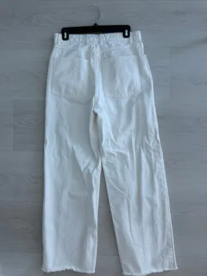 Zara High Rise Wide Leg White Jeans in Size 6 (EUR 38) thumbnail 2