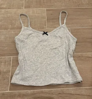 Playboy tank thumbnail 1