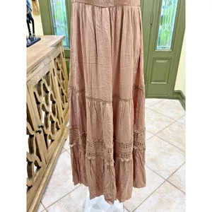 Mauve Pink Strapless Maxi Dress – Smocked Bodice & Crochet Lace Trim | Size S thumbnail 4