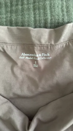 Abercrombie Top thumbnail 2