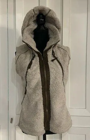 “Flight Vest” Sherpa Fleece Women’s Medium thumbnail 1