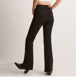 Madewell High-Rise Black Flare Jeans thumbnail 3