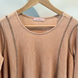 Ces Femme Small‎ Wavy Ribbed Knit Contrast Stitched Top NWOT thumbnail 2
