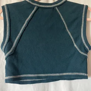 Urban Outfitters Top thumbnail 2