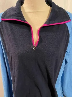 Women’s XL Columbia Fleece pull over. Navy and blue. Front partial zipper. thumbnail 1