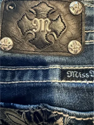 Miss Me Jeans Women’s 32 Bootcut Dark Wash Embellished Floral Rhinestone thumbnail 9