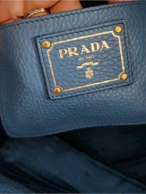 Prada Vitello Diano Tote Bag thumbnail 14