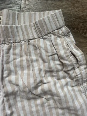 Pact Tan & White Wide Leg Capris XL thumbnail 8