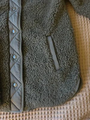 Abercrombie woman’s green fluffy button up jacket in a size XS thumbnail 2
