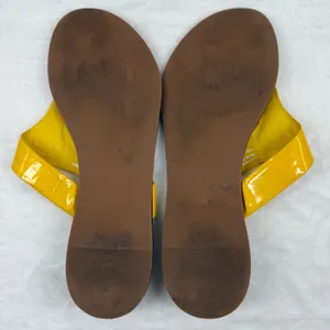 Tory Burch Miller Thong Sandals Yellow Patent Leather Gold Logo Medallion‎ 6M thumbnail 7