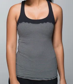 Lululemon Run: First Base Tank
Hyper Stripe Black Ghost / Black Sz 8 thumbnail 1