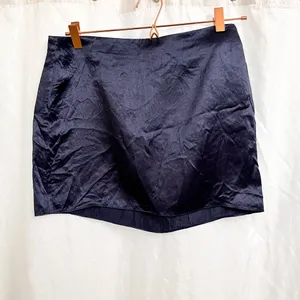 Aritzia | Babaton Slip Satin Crinkled Mini Skirt Size 6 In Starboard Navy Blue thumbnail 4