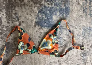 Bikini Hollister Set thumbnail 4