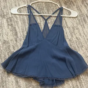 Kimchi Blue Blue Urban Outfitters Top thumbnail 4