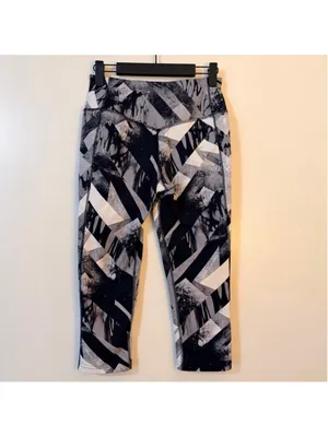 Nike Dri-FIT Capri Leggings Women's Small (b1) thumbnail 4