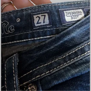 Miss Me Bootcut Jeans | Size 27 | 34” Inseam | Dark Wash | Jeweled Pockets thumbnail 3