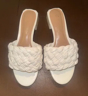 Dream Pairs White Braided Block Heel Slide Mules thumbnail 1