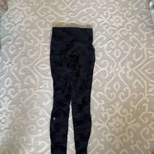 Lululemon Black Camo Leggings thumbnail 3