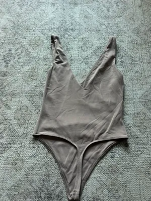 Aritzia Bodysuit Babaton thumbnail 2