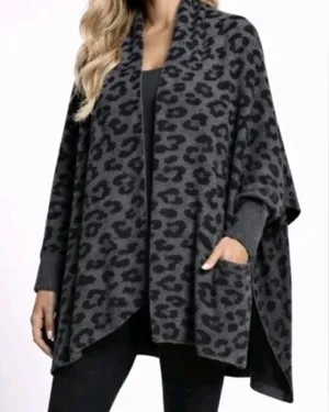 NEW Barefoot Dreams CozyChic Ultra Lite leopard print blanket wrap L/XL thumbnail 1