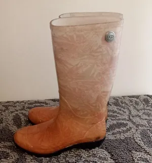 UGG Australia Rain Boots Fur In Sole Waterprof Island Floral Womens 7 thumbnail 5