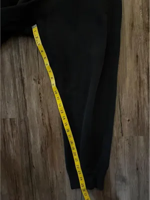 Nike Women’s Capri Sweatpants Black Cropped Drawstring Sz XL thumbnail 4