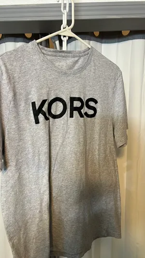 Women’s T-shirt thumbnail 3