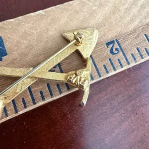 Vintage RVP Brooch thumbnail 3