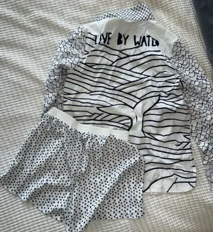 Beach Coverup White Size M thumbnail 2
