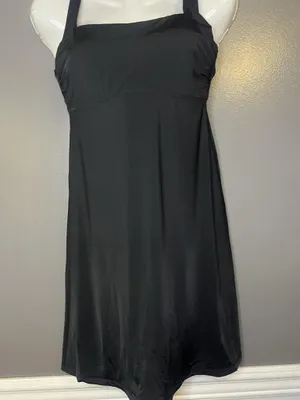 Athleta Swimdress Womens 34B/C Black Solid Tank Built In Bra Adjustable Straps thumbnail 2