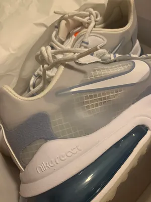 Nike Air Max 270 React thumbnail 5