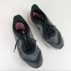Nike Womens Revolution 5 Running Shoes Pink Black thumbnail 5