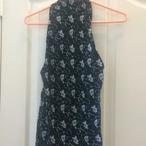 FINAL MARKDOWN Worthington Surplice knotted front top 12 thumbnail 3