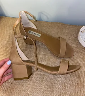 Steve Madden Tan Heels thumbnail 1