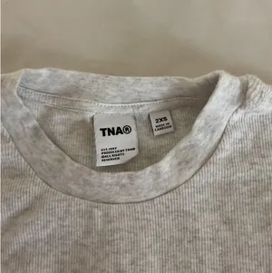 TNA Ribbed Aritzia Long Sleeve thumbnail 2