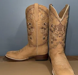 AGAVE BOOTS women’s size 10 Dulce Mariel Tan Embroidered Cowboy Runs small thumbnail 4