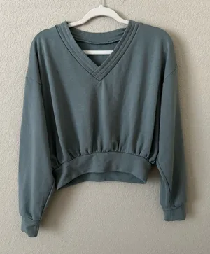 Boutique Matching V Neck Cropped Teal Lounge Set thumbnail 1