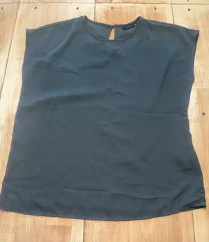 Halogen‎ Womens Dark Green Cap Sleeve Keyhole Neck Top Size M thumbnail 1