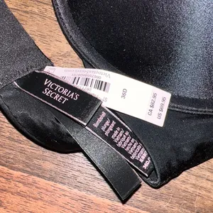 Victoria's Secret Black Smooth push up Bra with Double Straps shine straps thumbnail 4