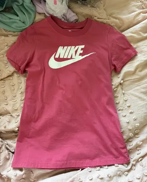 Nike Pink Tee thumbnail 1