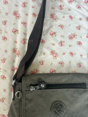 Kipling Small Crossbody Bag in Olive thumbnail 2