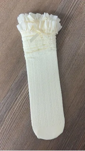 New beige lace ruffle socks thumbnail 6