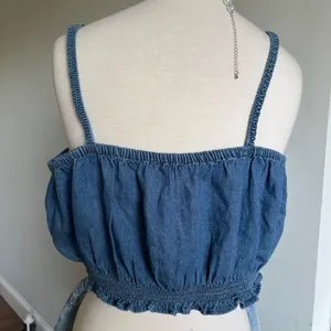 American Eagle Denim NWT Smocked Crop Top Size XL thumbnail 2